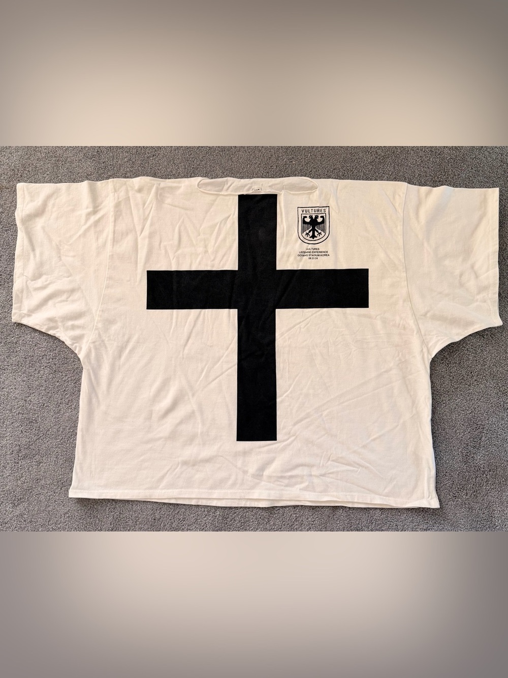Rare Yeezy Ye x Vultures Goyang Korea T-Shirt Oversized Medium White Cross